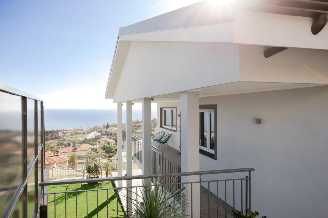 Villa La Matta Apartments And Luxury Suites سانريمو المظهر الخارجي الصورة
