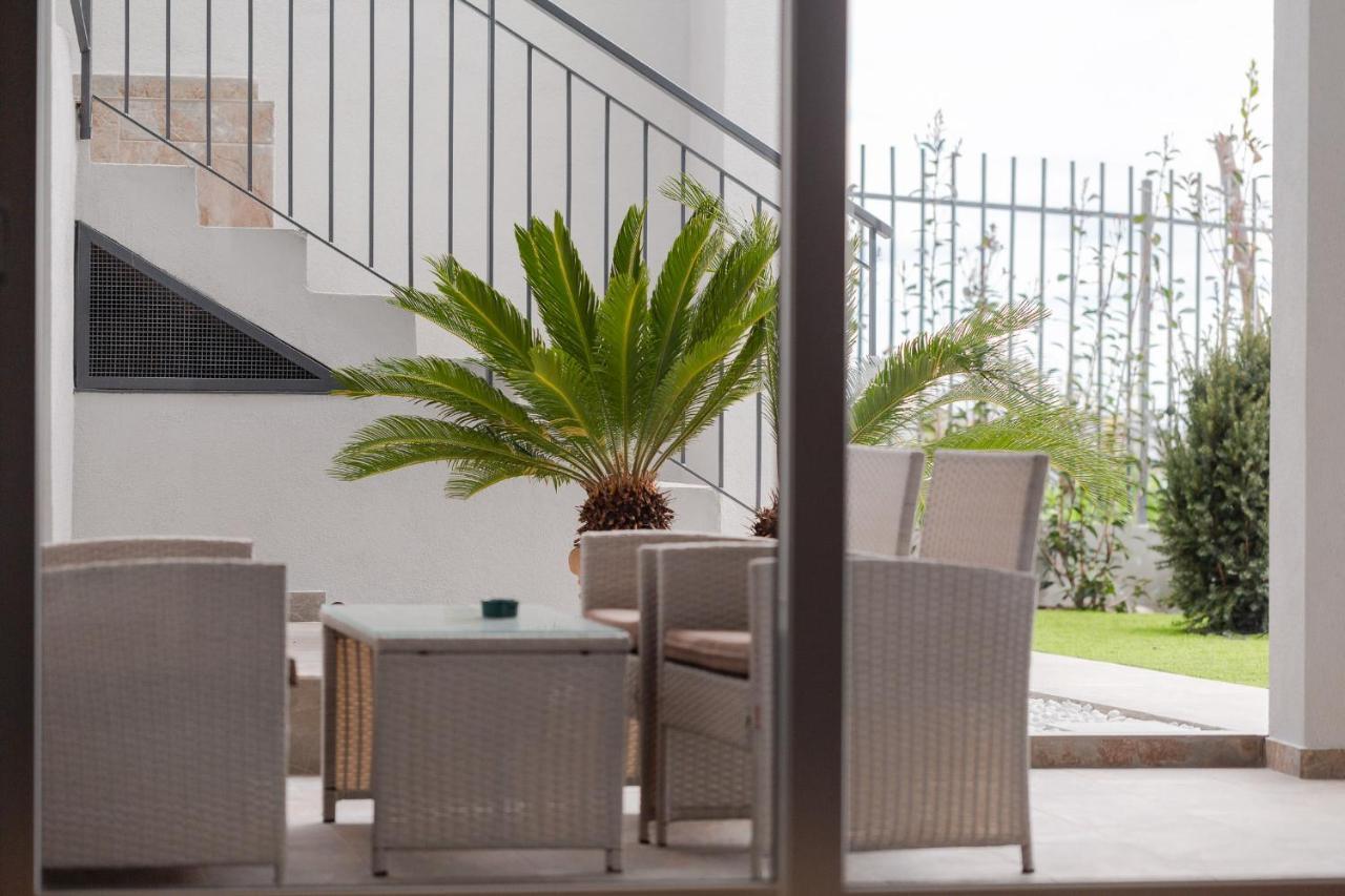 Villa La Matta Apartments And Luxury Suites سانريمو المظهر الخارجي الصورة