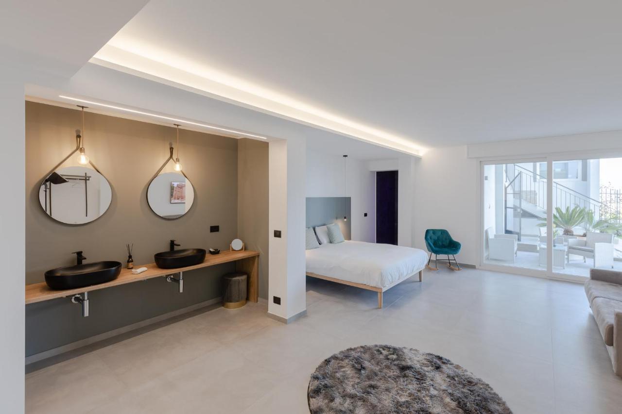 Villa La Matta Apartments And Luxury Suites سانريمو المظهر الخارجي الصورة