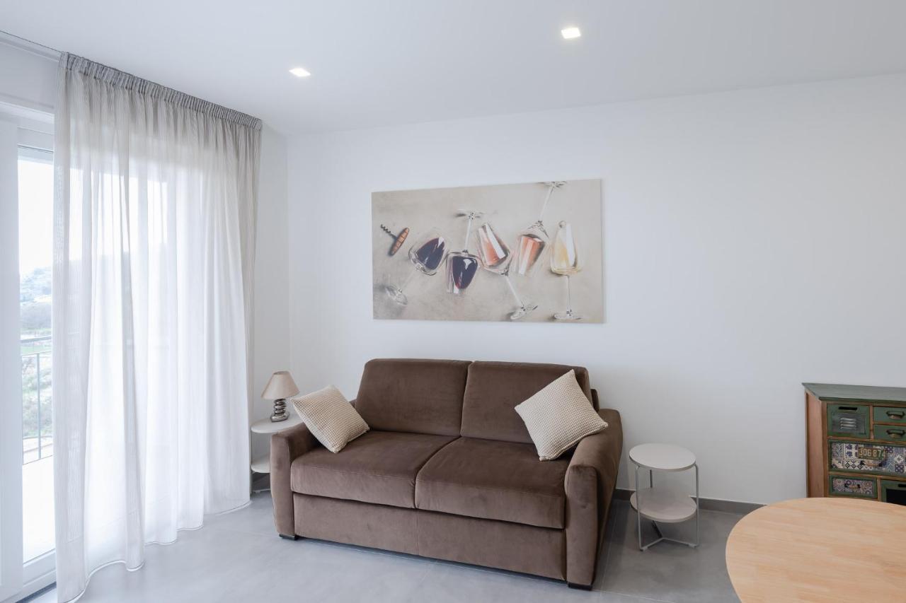 Villa La Matta Apartments And Luxury Suites سانريمو المظهر الخارجي الصورة