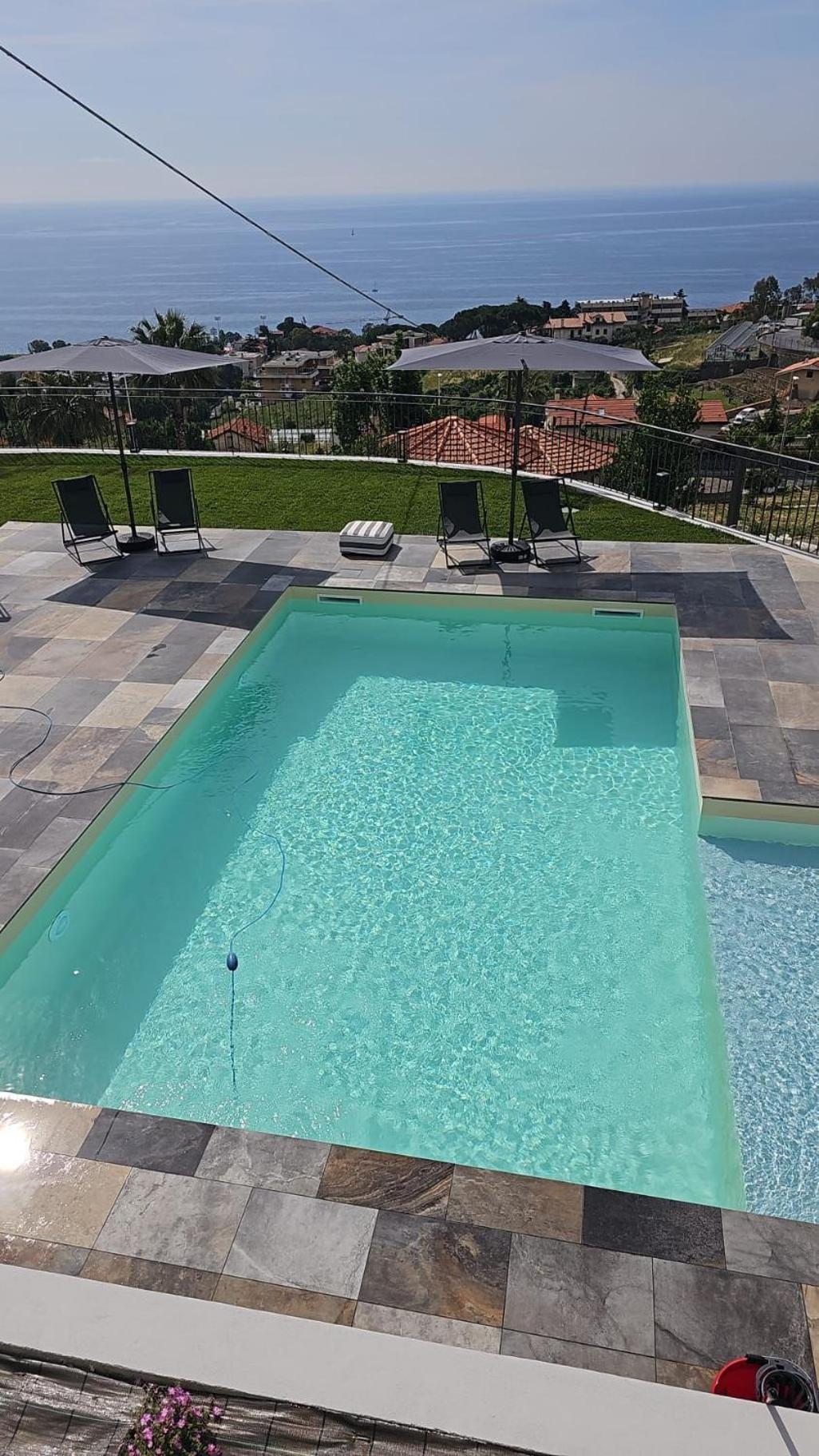 Villa La Matta Apartments And Luxury Suites سانريمو المظهر الخارجي الصورة
