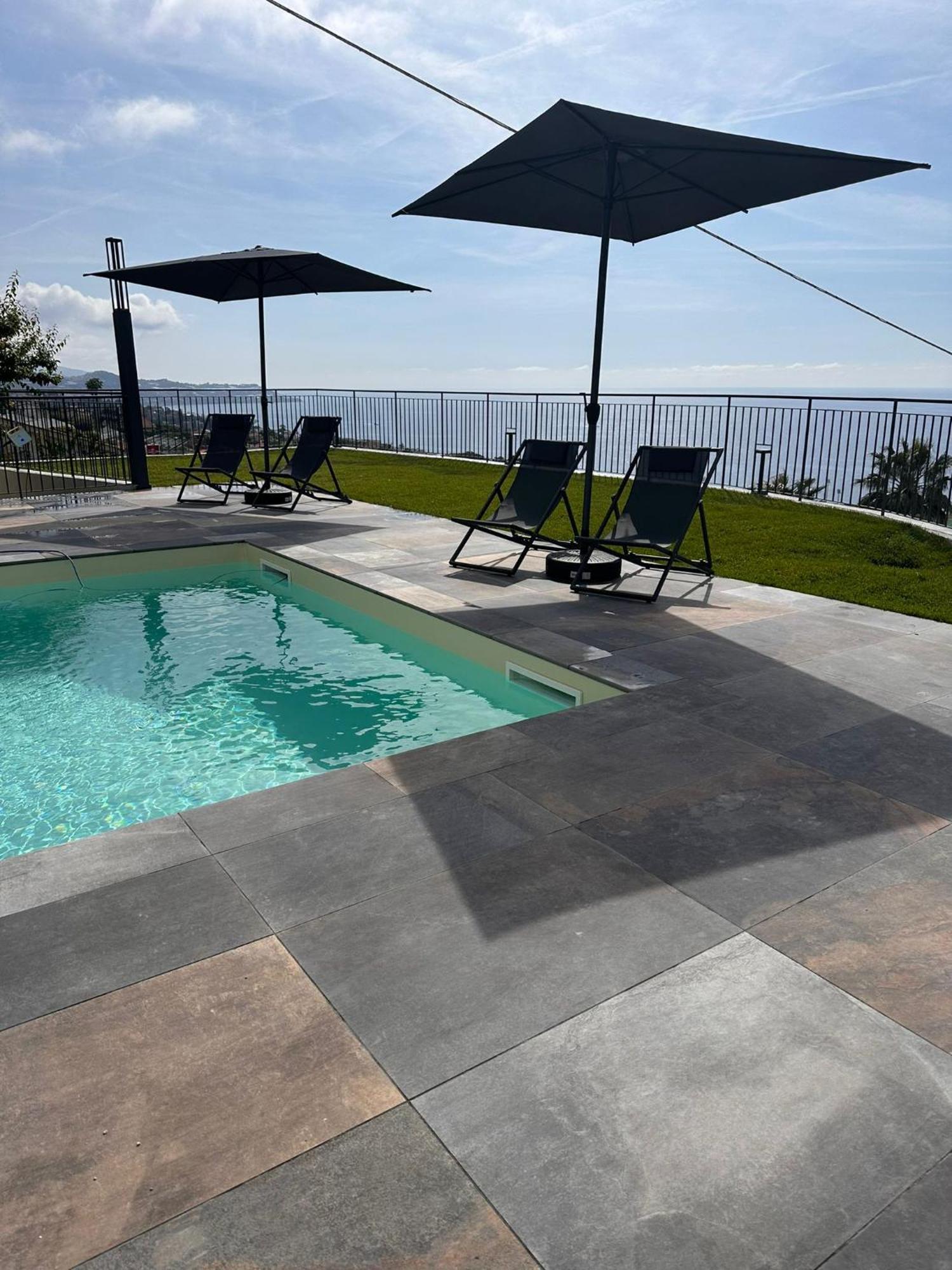 Villa La Matta Apartments And Luxury Suites سانريمو المظهر الخارجي الصورة